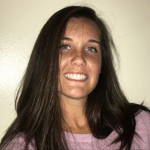 Meet your Posher, Raegan